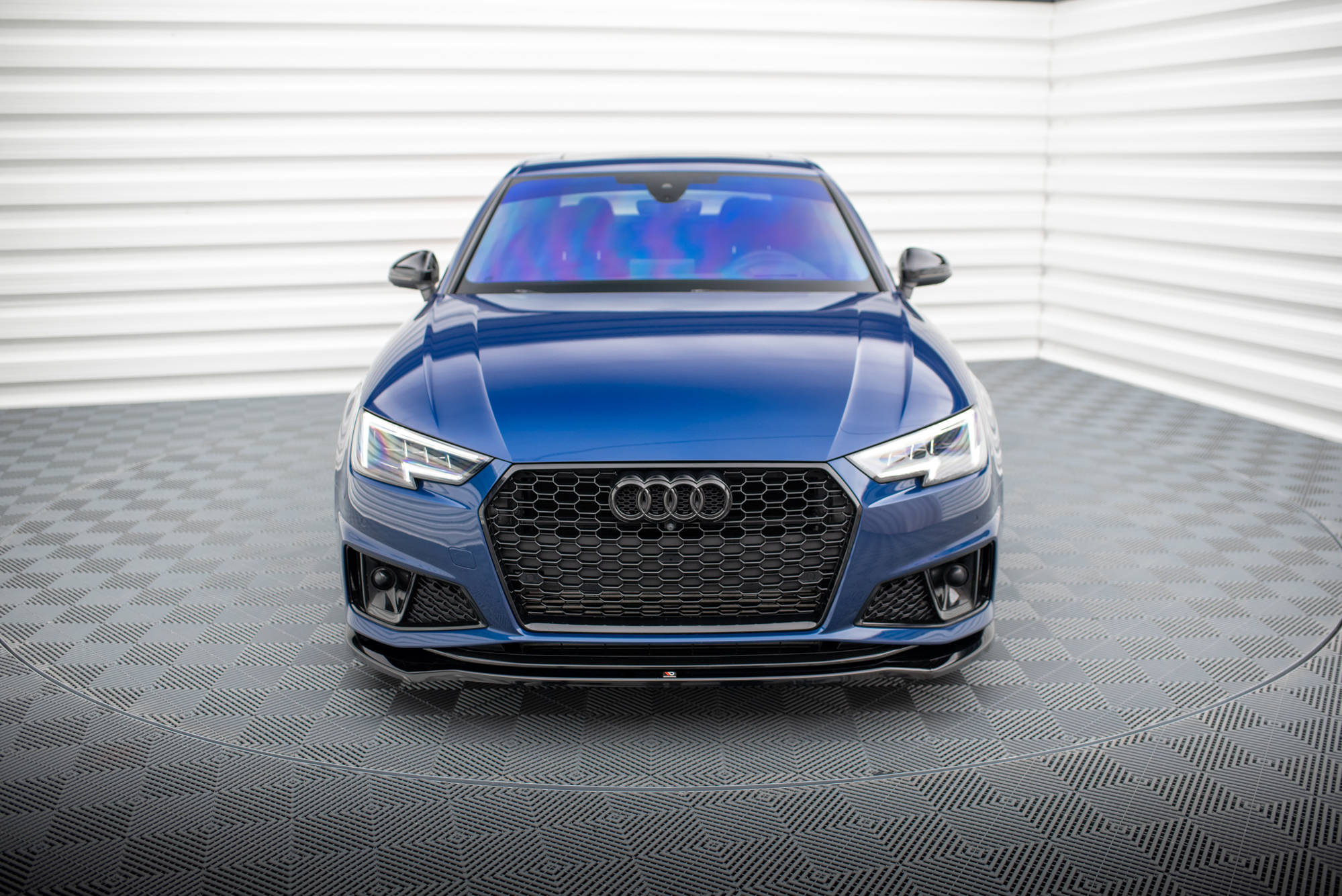 Front Splitter V.2 Audi A4 Competition B9 - 2