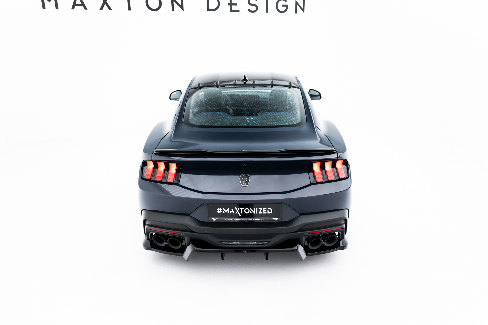 THE EXTENSION OF THE REAR WINDOW SUITABLE FOR FORD MUSTANG DARK HORSE MK7 – MAXTON DESIGN - 2