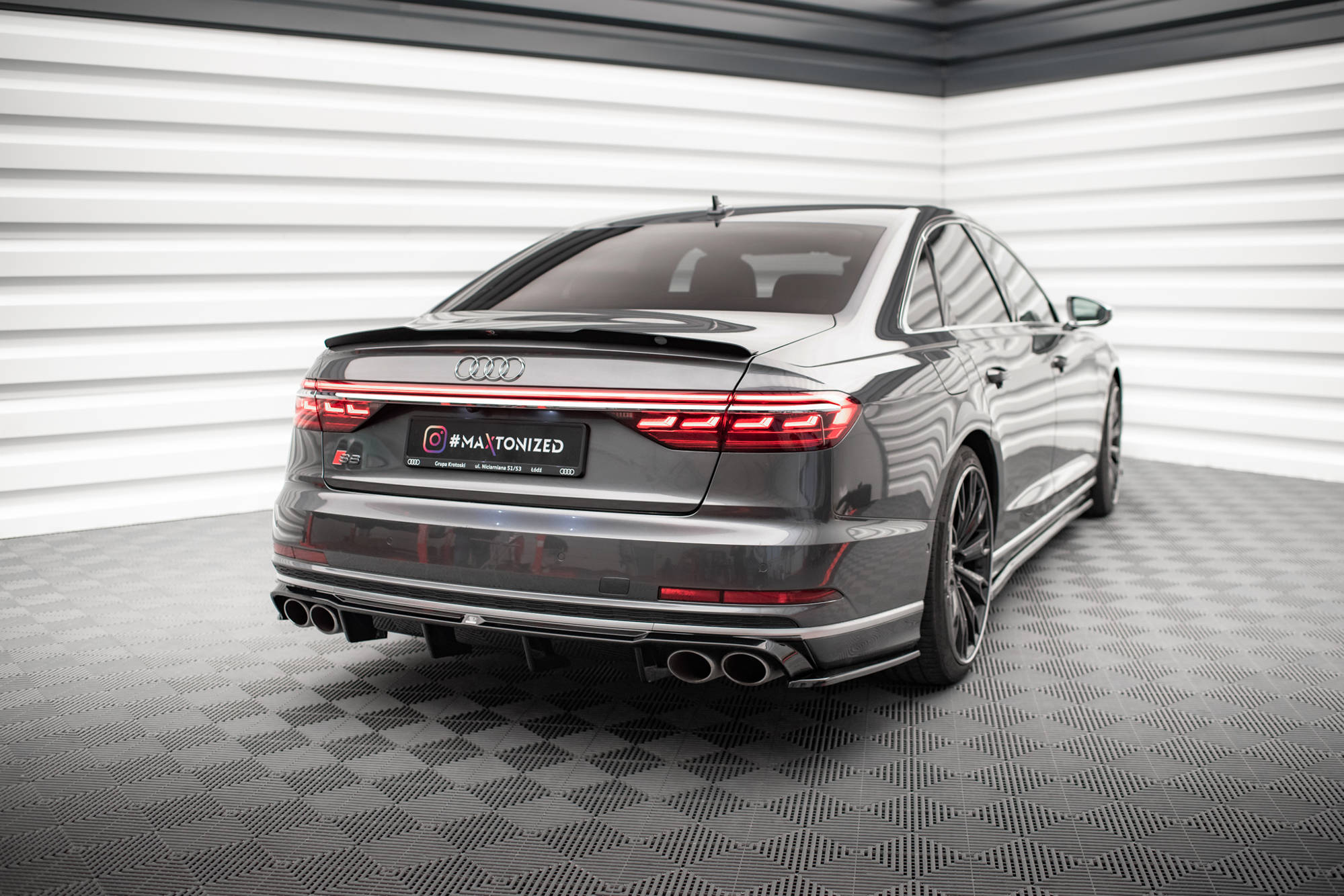 Rear Side Splitters V.2 Audi S8 D5 - 2