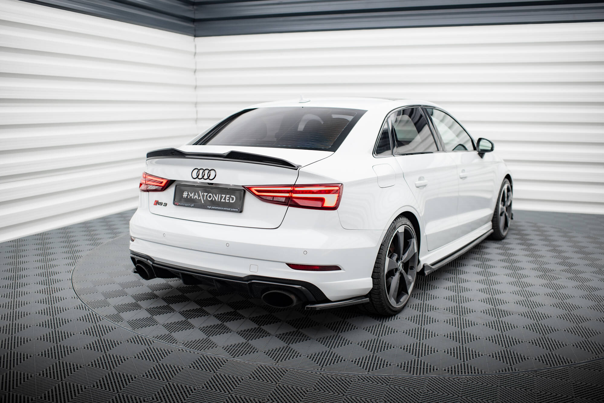 Rear Side Splitters V.2 Audi RS3 Sedan 8V Facelift - 2