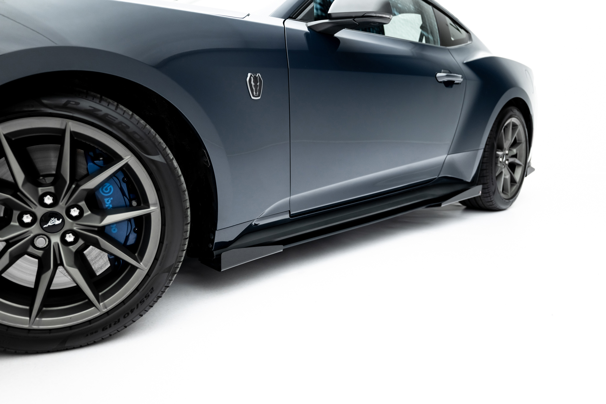 STREET PRO SIDE SKIRTS DIFFUSERS + FLAPS SUITABLE FOR FORD MUSTANG DARK HORSE MK7 – MAXTON DESIGN - 3