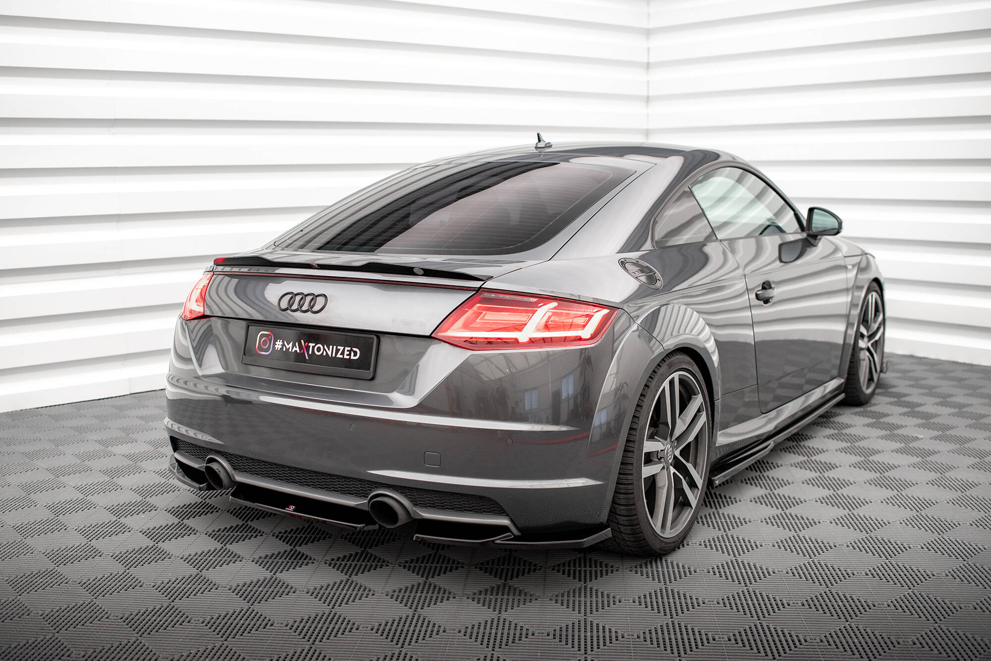 Rear Side Splitters V.1 Audi TT S-Line 8S - 2