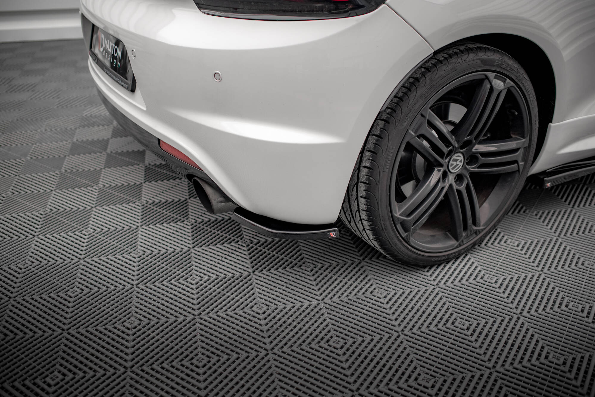 Rear Side Splitters V.2 Volkswagen Scirocco R Mk3 - 3