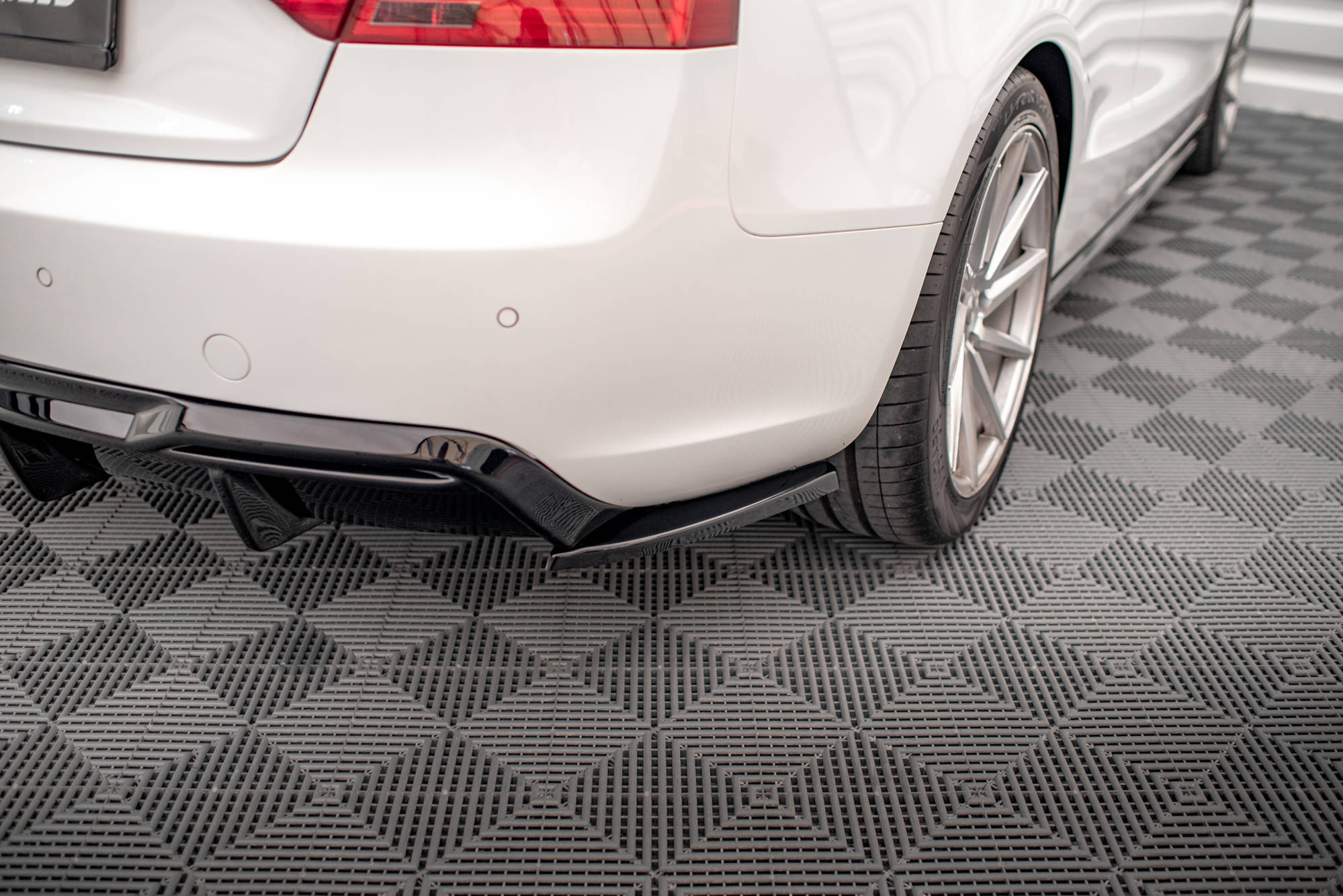 Rear Side Splitters Audi A5 Coupe 8T Facelift - 4