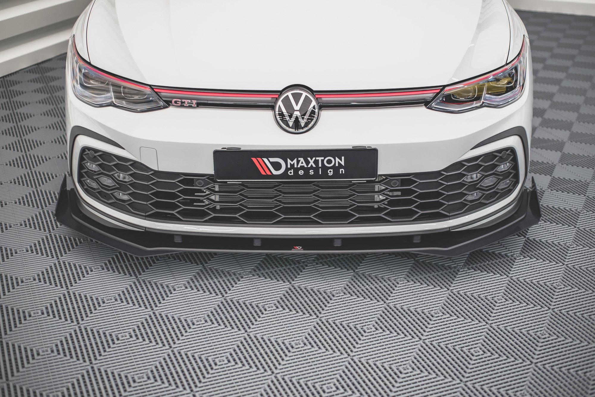 Flaps Volkswagen Golf GTI / GTE / R-Line Mk8 - 3