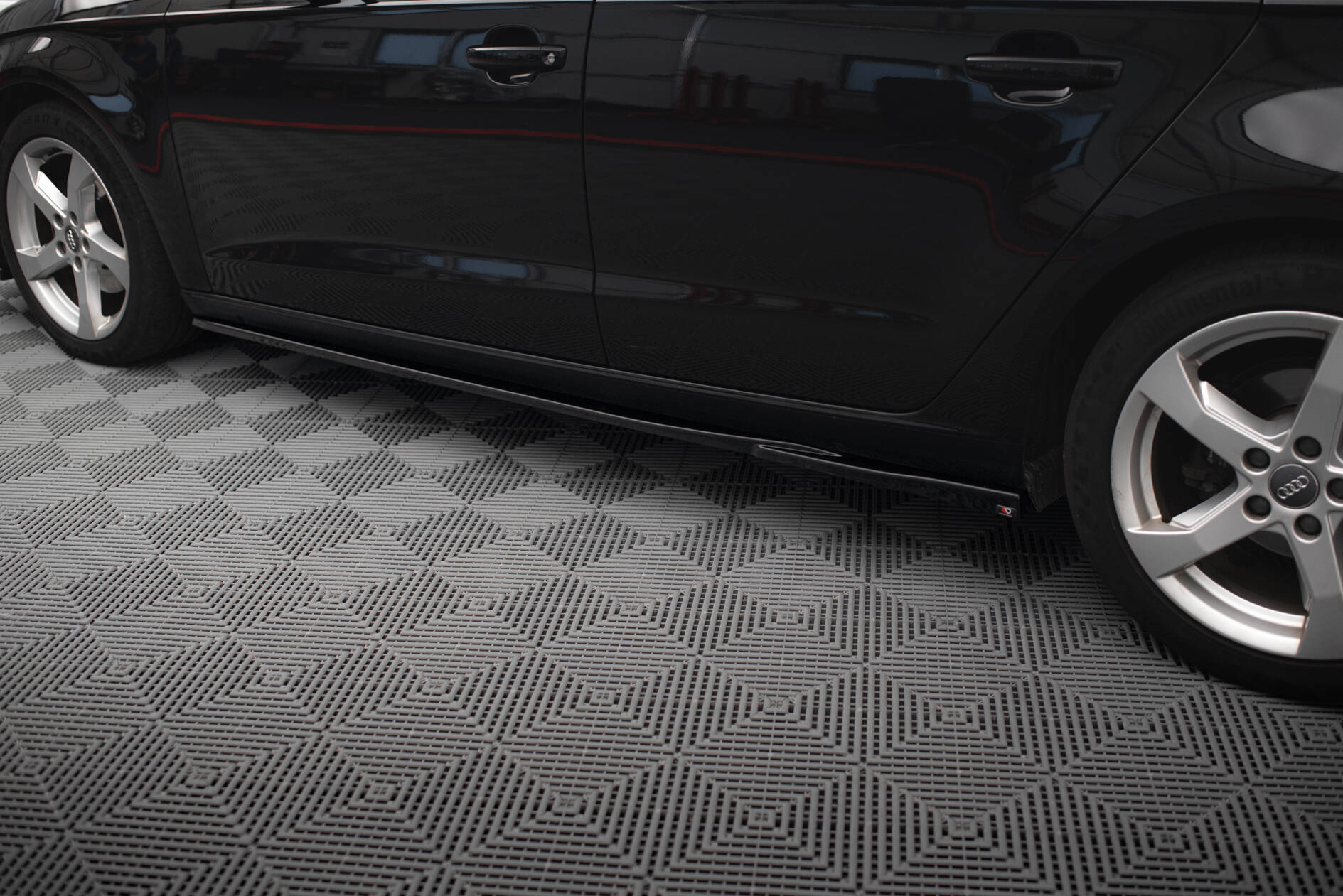 Side Skirts Diffusers Audi A3 Sportback 8V Facelift - 4