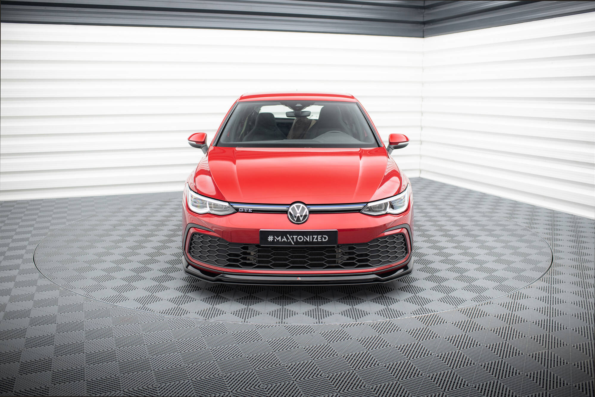 Front Splitter V.6 Volkswagen Golf GTI / GTE / R-Line Mk8 - 2
