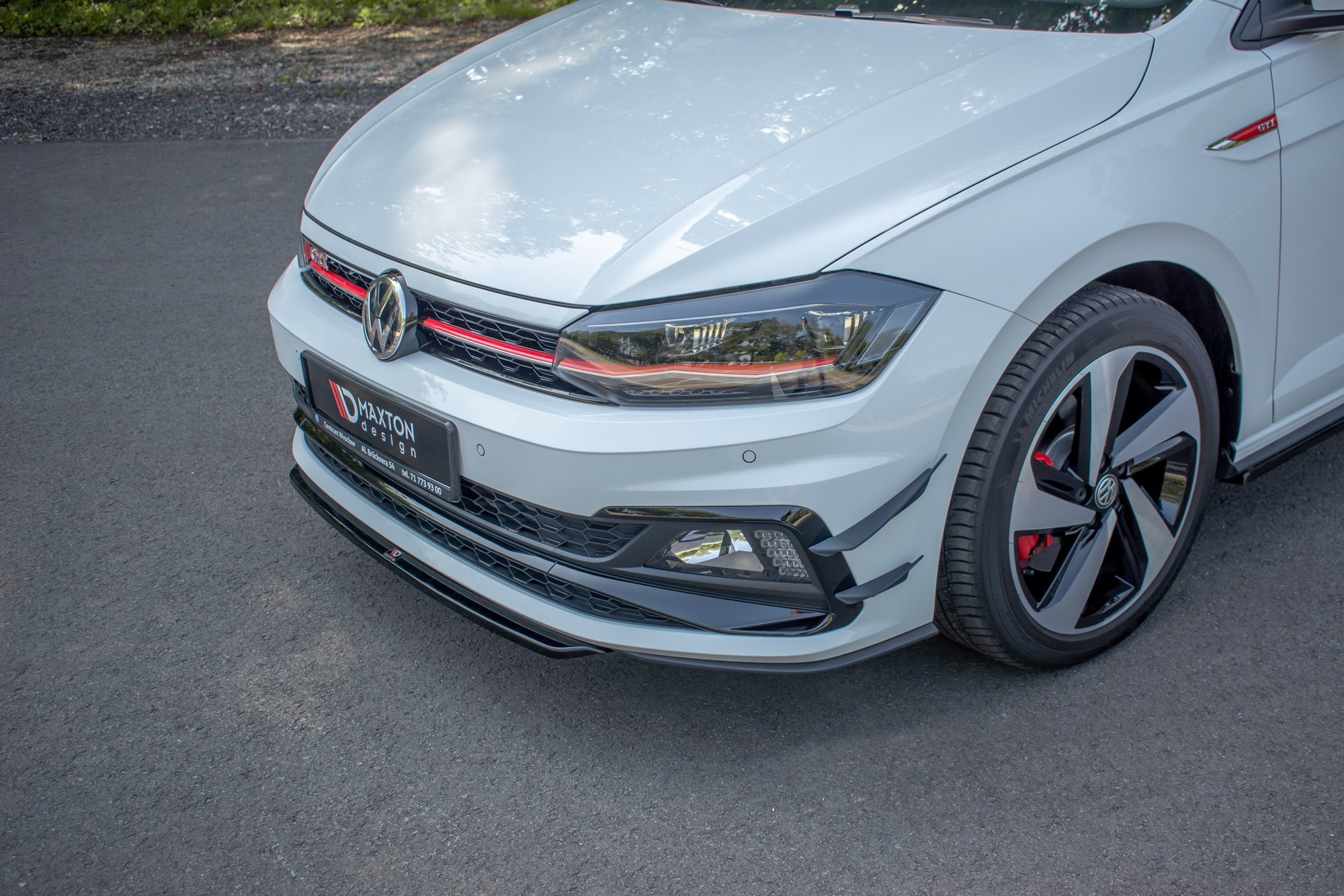 Front Splitter V.4 Volkswagen Polo GTI / R-Line Mk6 - 4