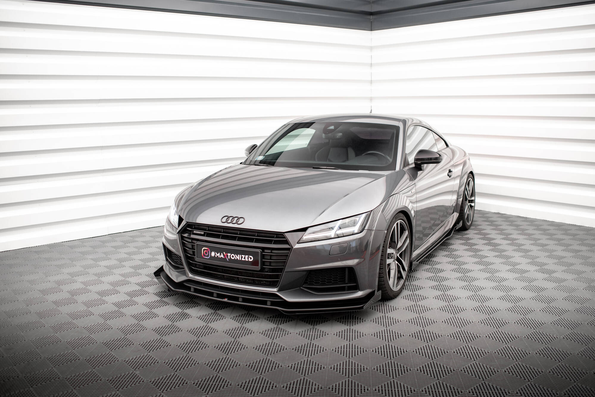 Front Flaps Audi TT S / S-Line 8S - 3