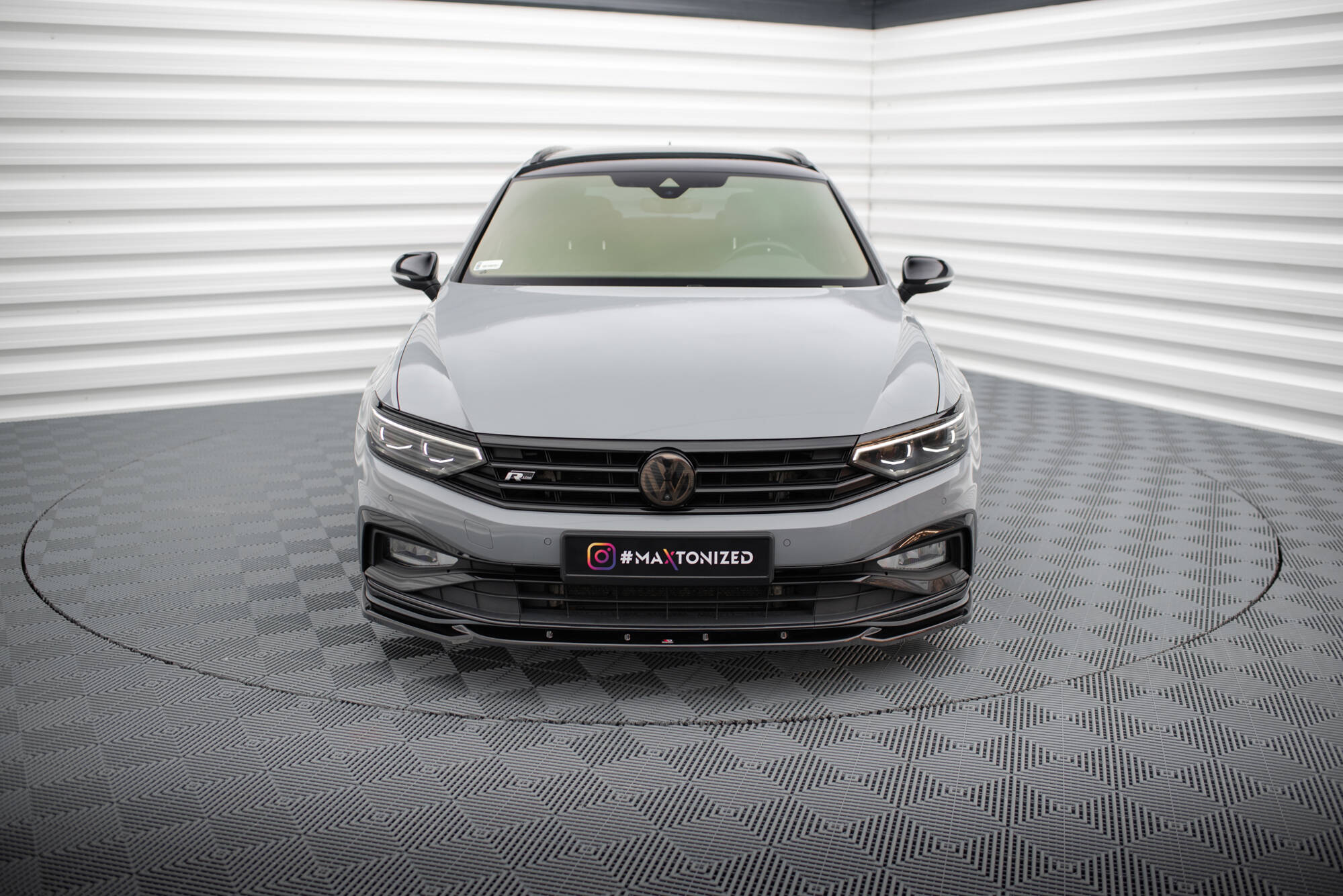 Front Splitter V.2 Volkswagen Passat R-Line B8 Facelift - 2