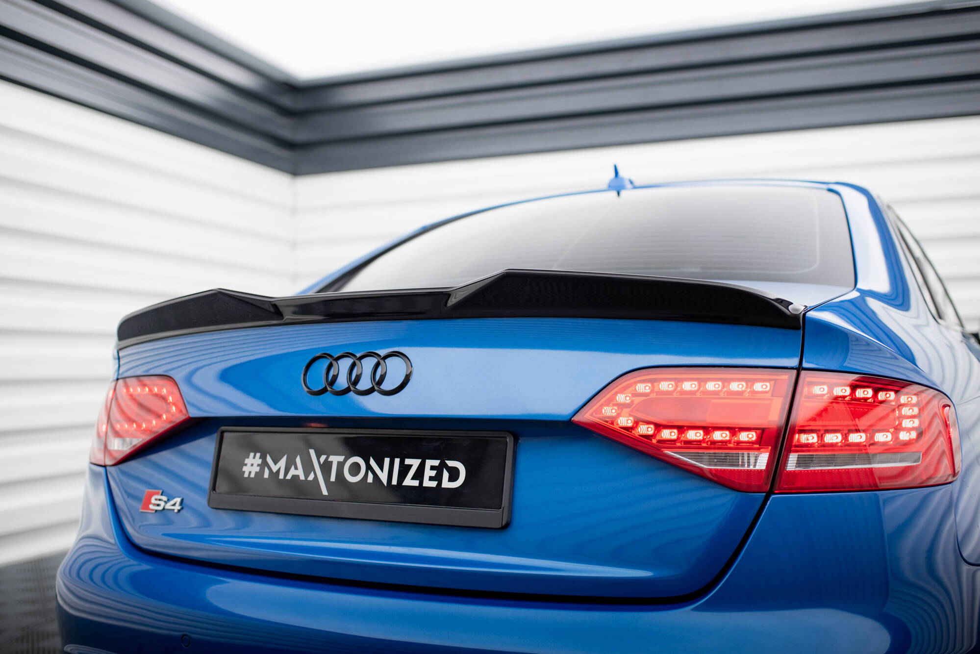 Spoiler CAP 3D Audi S4 Sedan B8 - 2
