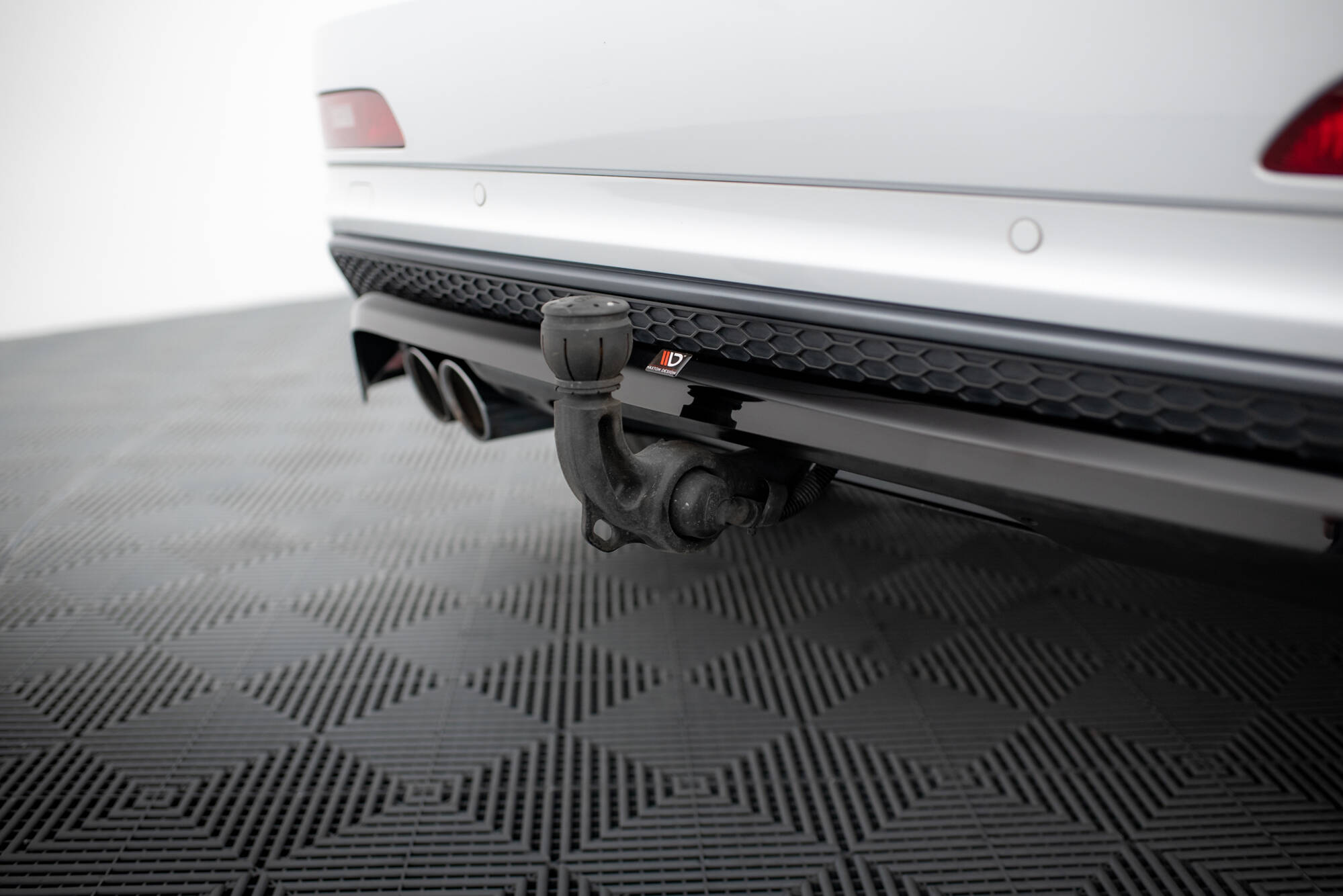 Rear Splitter (Vertical Bars) Audi Q3 S-Line 8U - 4