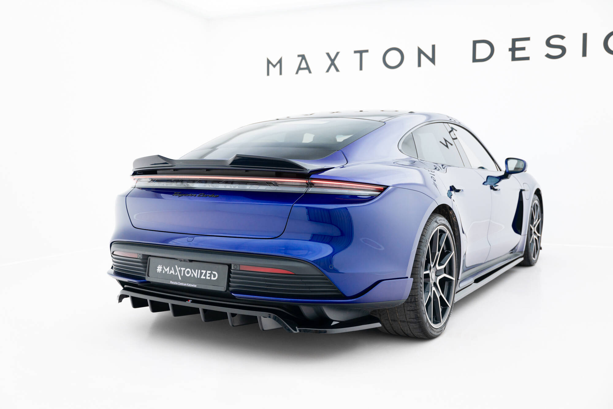 REAR SPLITTER (WITH VERTICAL BARS) SUITABLE FOR PORSCHE TAYCAN TURBO S MK1 – MAXTON DESIGN - 4