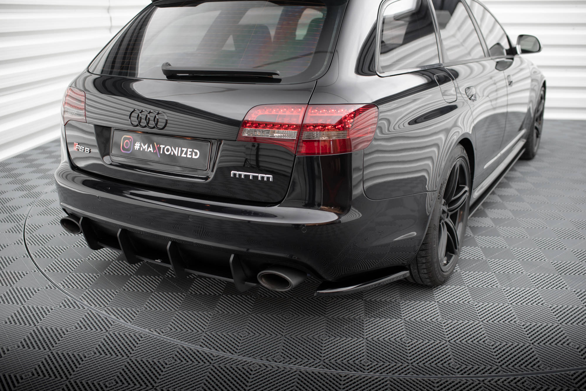 Rear Side Splitters Audi RS6 Avant C6 - 4