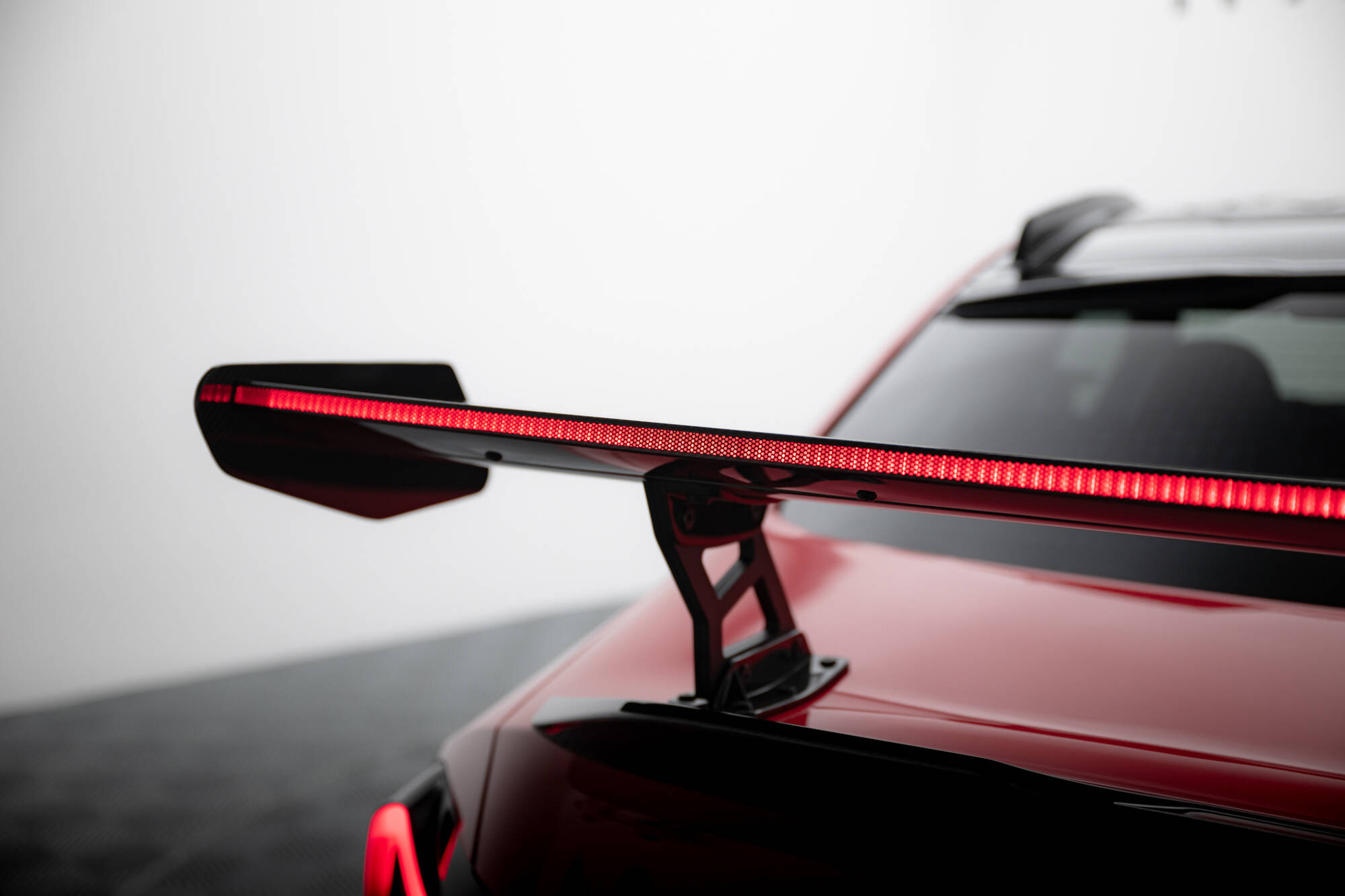 CARBON SPOILER WITH INTERNAL BRACKETS UPRIGHTS + LED SUITABLE FOR BMW M2 G87 – MAXTON DESIGN - 23