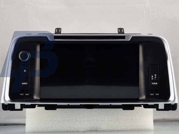 8" KIA K5 2015 MODELLANPASSAD ANDROID HUVUDENHET - 4