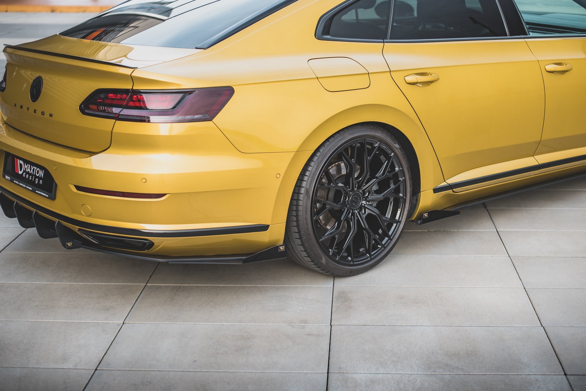 Rear Side Flaps VW Arteon R-Line - 4