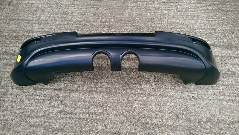 REAR VALANCE VW GOLF V R32 (WITH 2 EXHAUST HOLES, FOR R32 EXHAUST) - 2