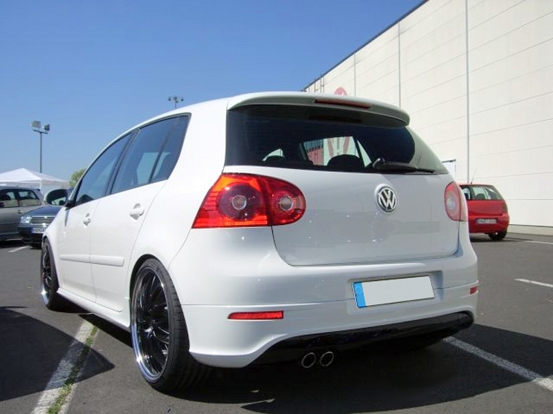 DIFFUSER VW GOLF V R32