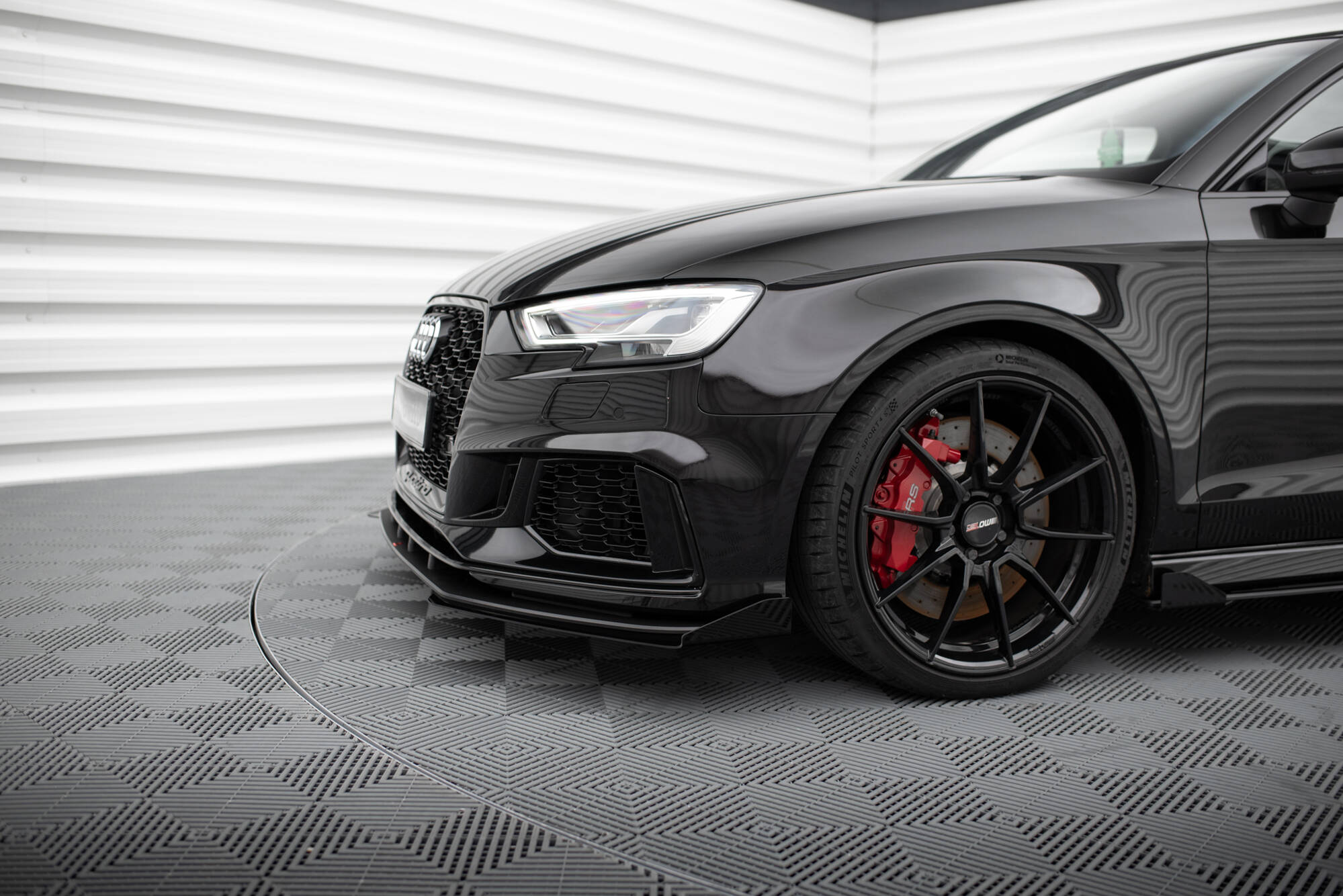 Front Flaps Audi RS3 Sedan 8V Facelift - 4