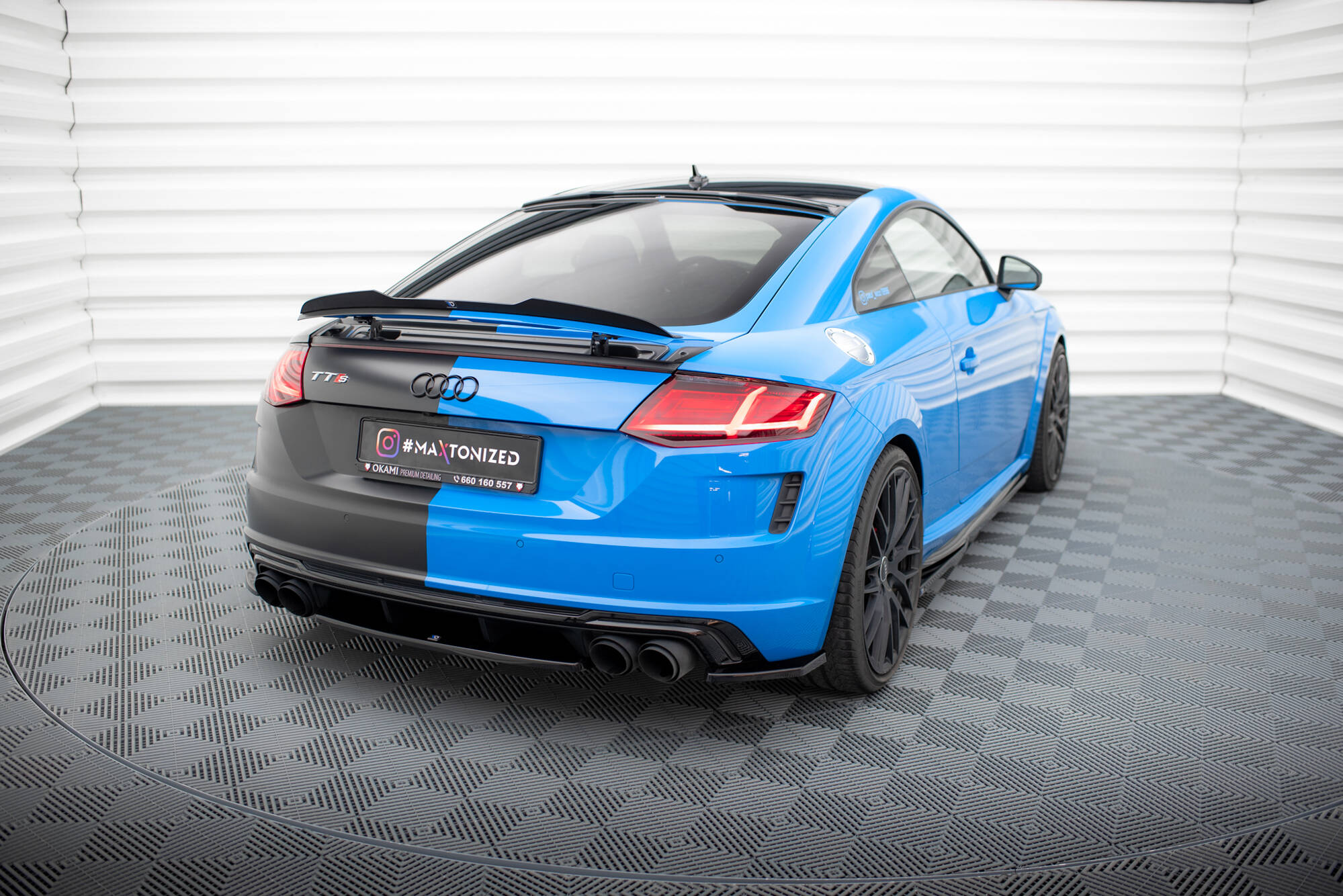 Central Rear Splitter Audi TT S 8S Facelift - 2