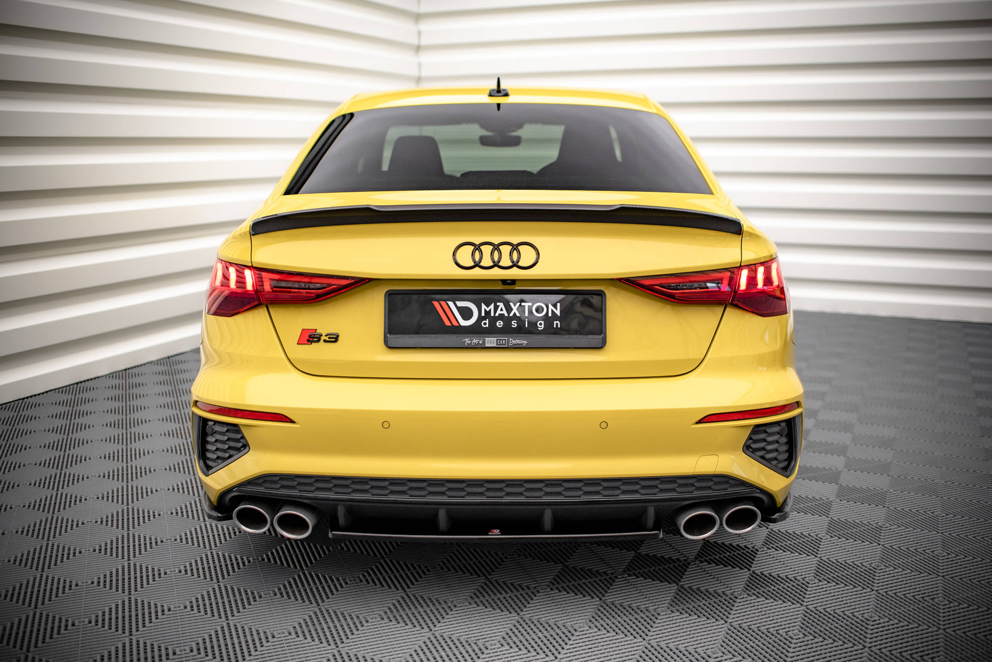 Central Rear Splitter Audi S3 Sedan 8Y - 3