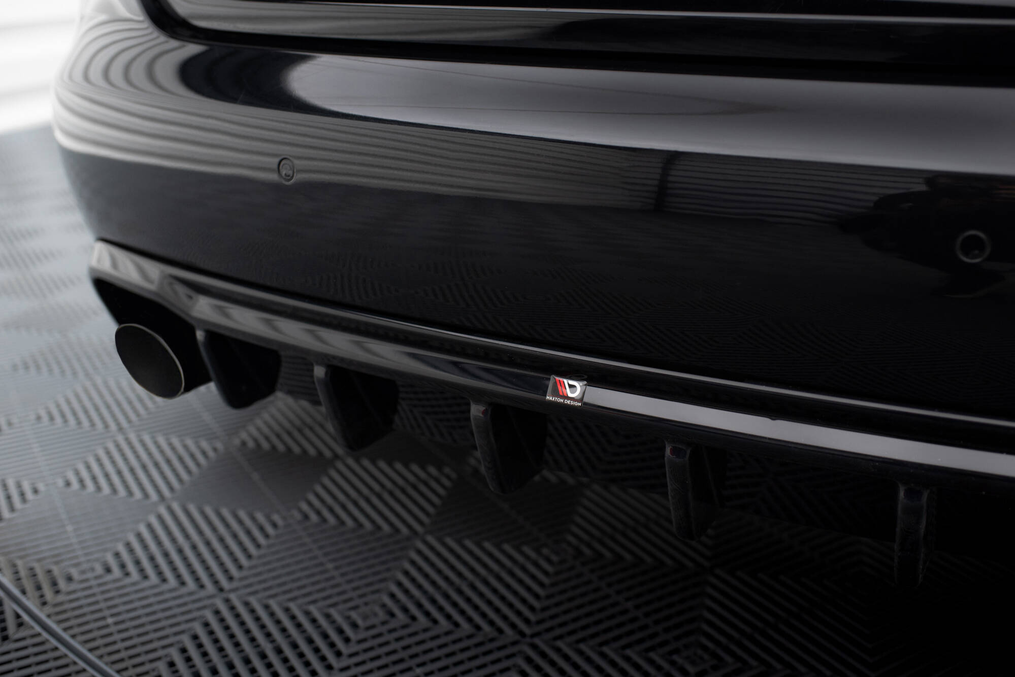 REAR VALANCE SUITABLE FOR AUDI A4 B8 (VERSION WITH SINGLE EXHAUSTS ON TWO SIDES) – MAXTON DESIGN