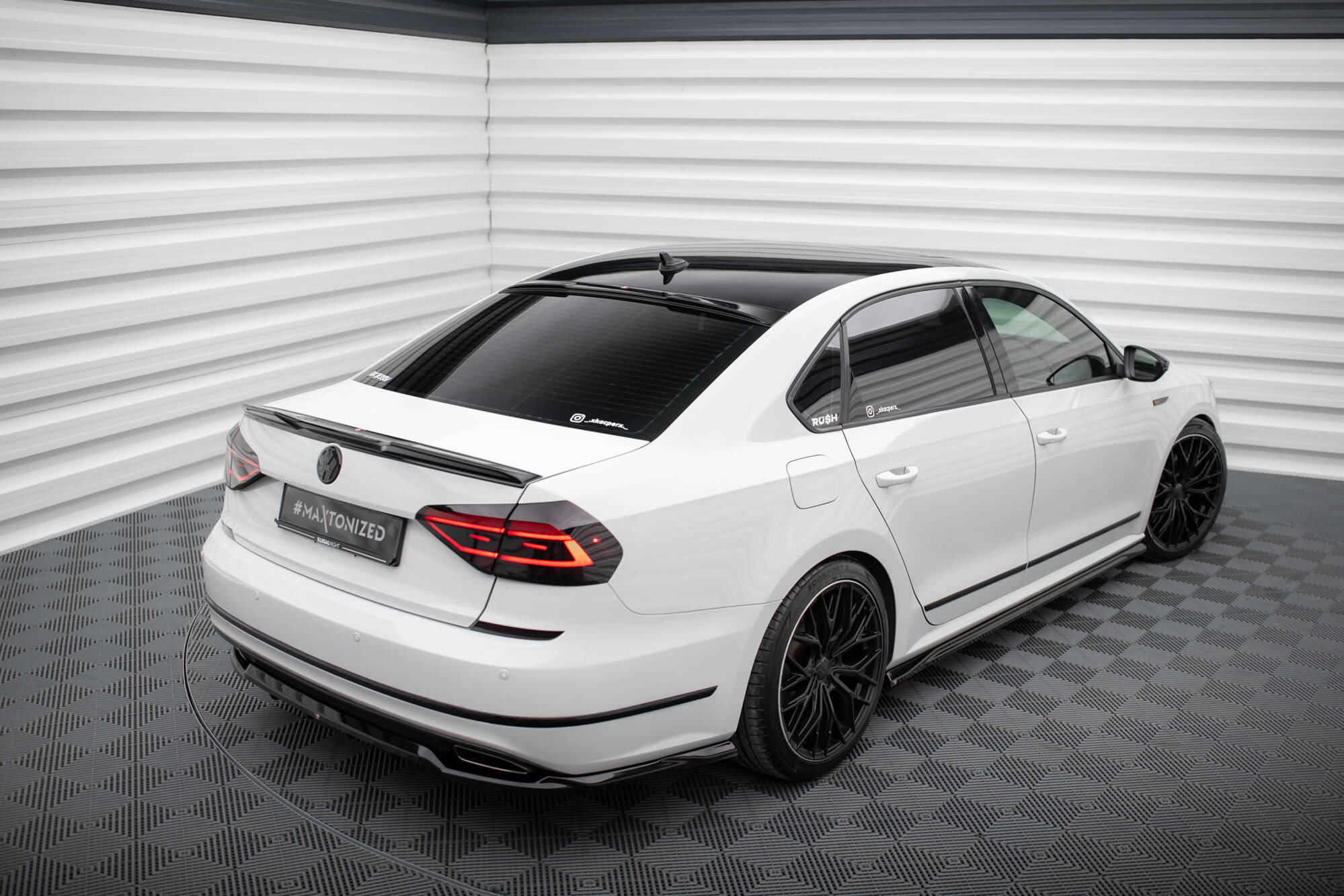 Rear Window Extension Volkswagen Passat GT B8 Facelift USA - 5