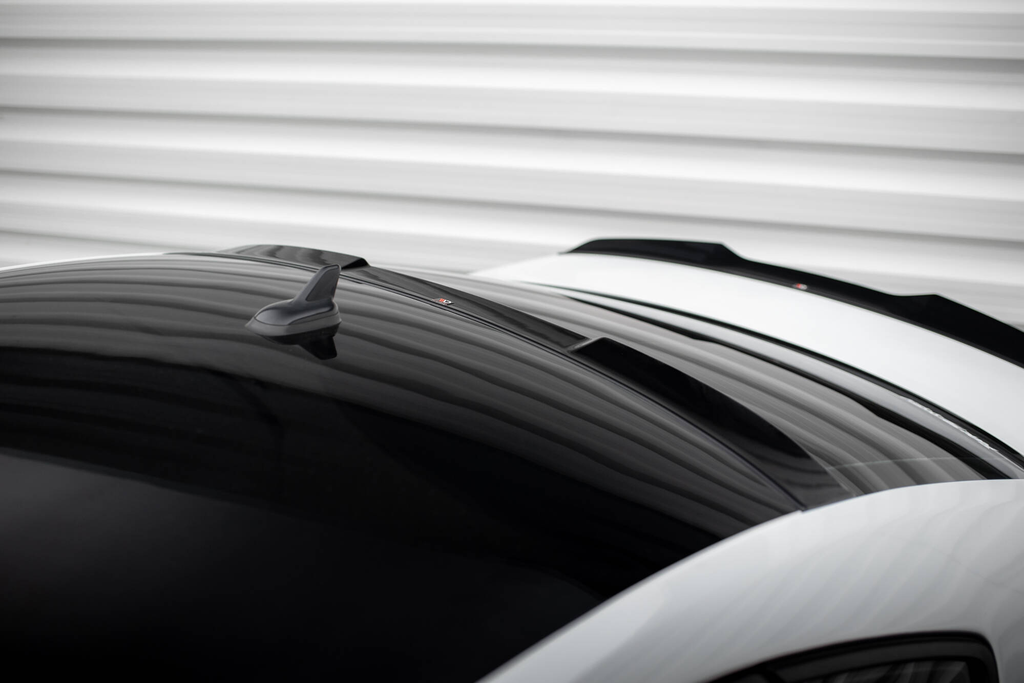 Rear Window Extension Volkswagen Passat GT B8 Facelift USA - 3