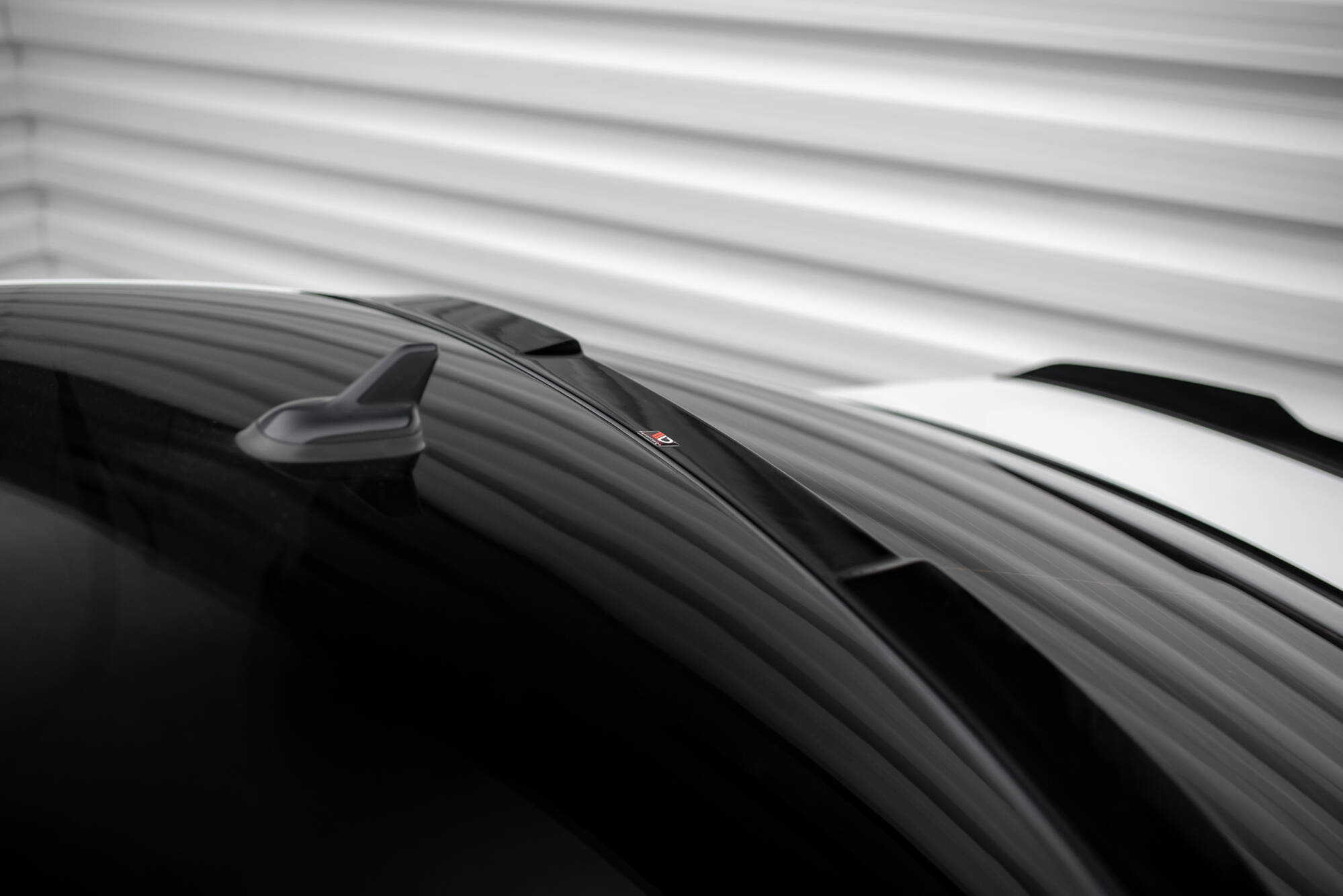 Rear Window Extension Volkswagen Passat GT B8 Facelift USA - 4