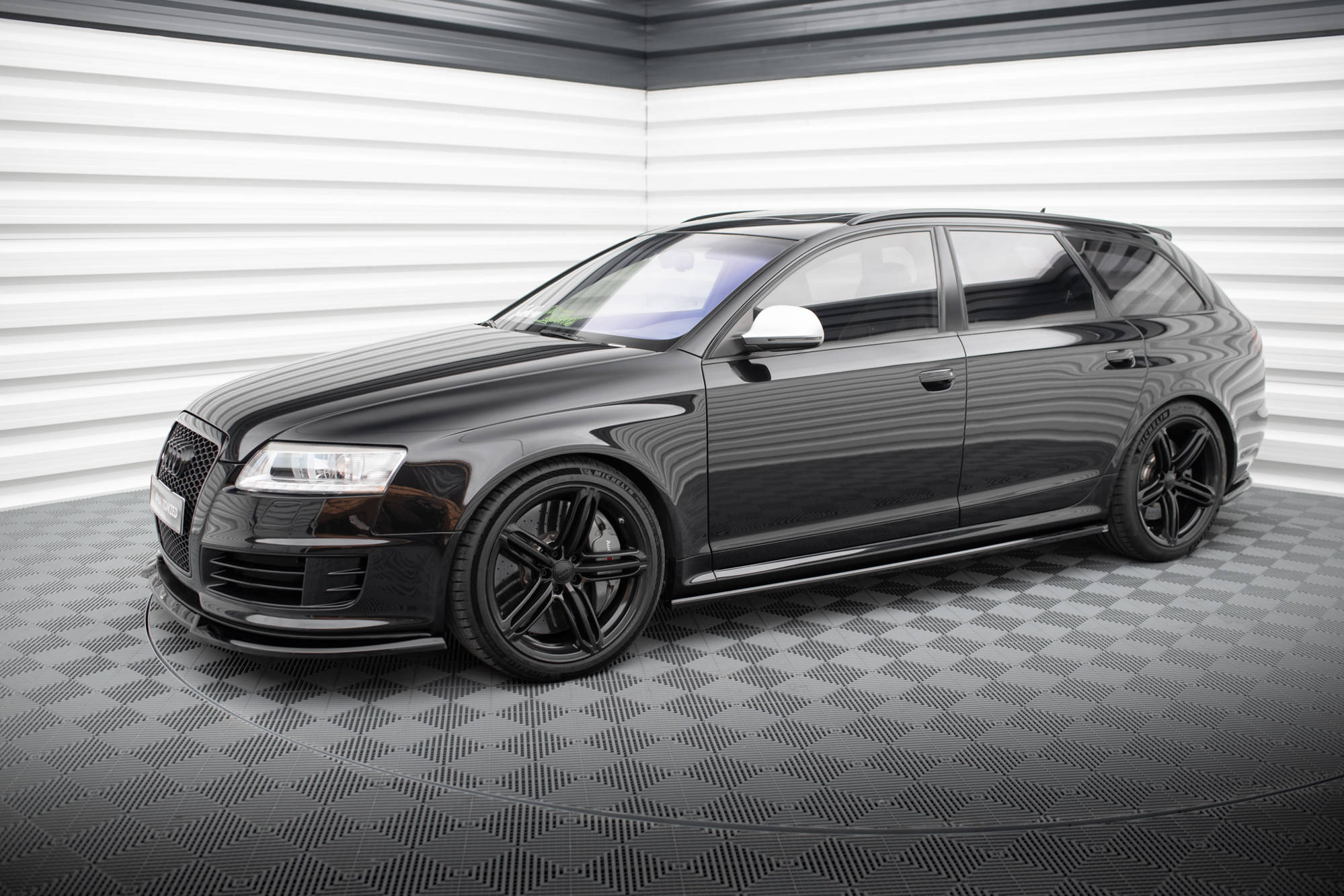 Side Skirts Diffusers V.2 Audi RS6 Avant C6 - 2