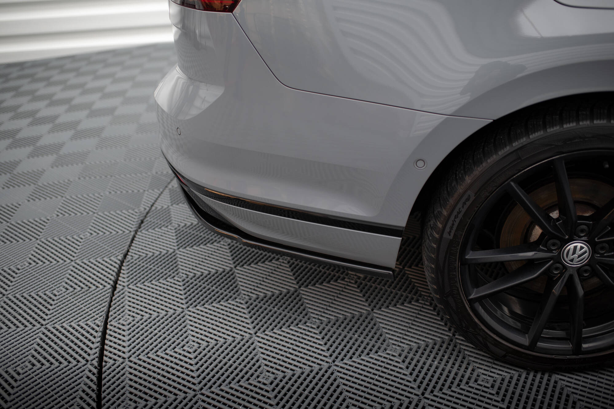 Rear Side Splitters Volkswagen Passat R-Line B8 Facelift - 4
