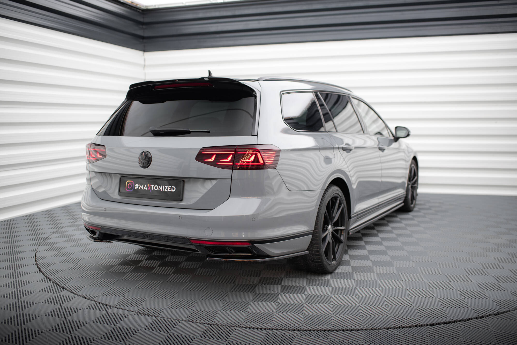 Rear Side Splitters Volkswagen Passat R-Line B8 Facelift - 2