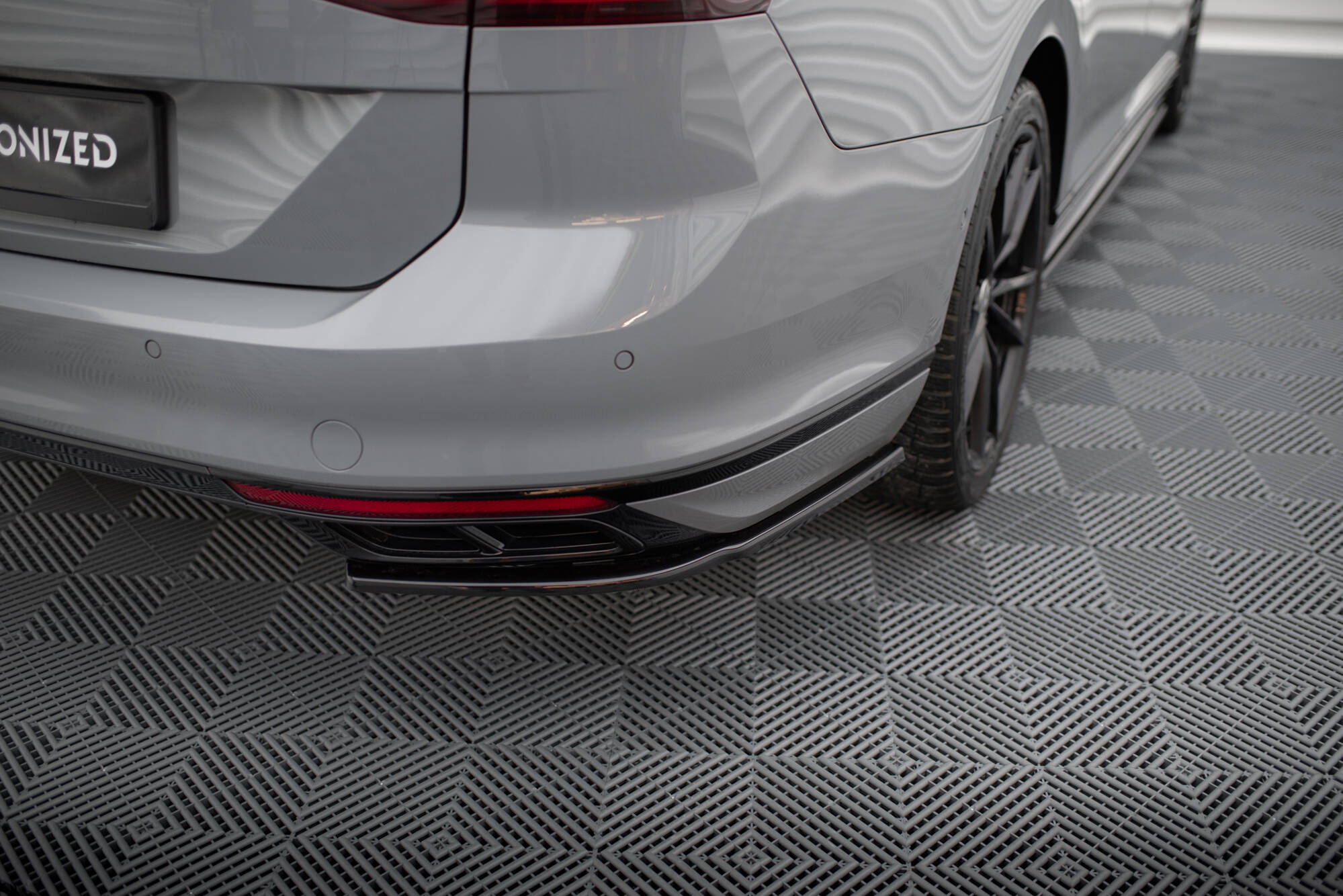 Rear Side Splitters Volkswagen Passat R-Line B8 Facelift - 3