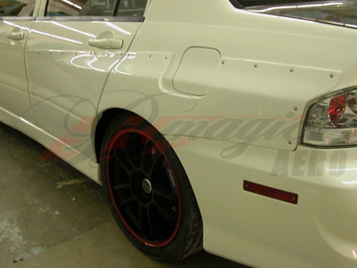 MITSUBISHI EVO 8/9 WIDE REAR FENDERPANELS + DOOR CAPS 35MM - 4
