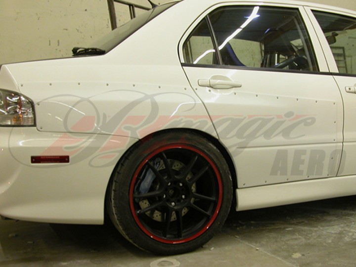 MITSUBISHI EVO 8/9 WIDE REAR FENDERPANELS + DOOR CAPS 35MM