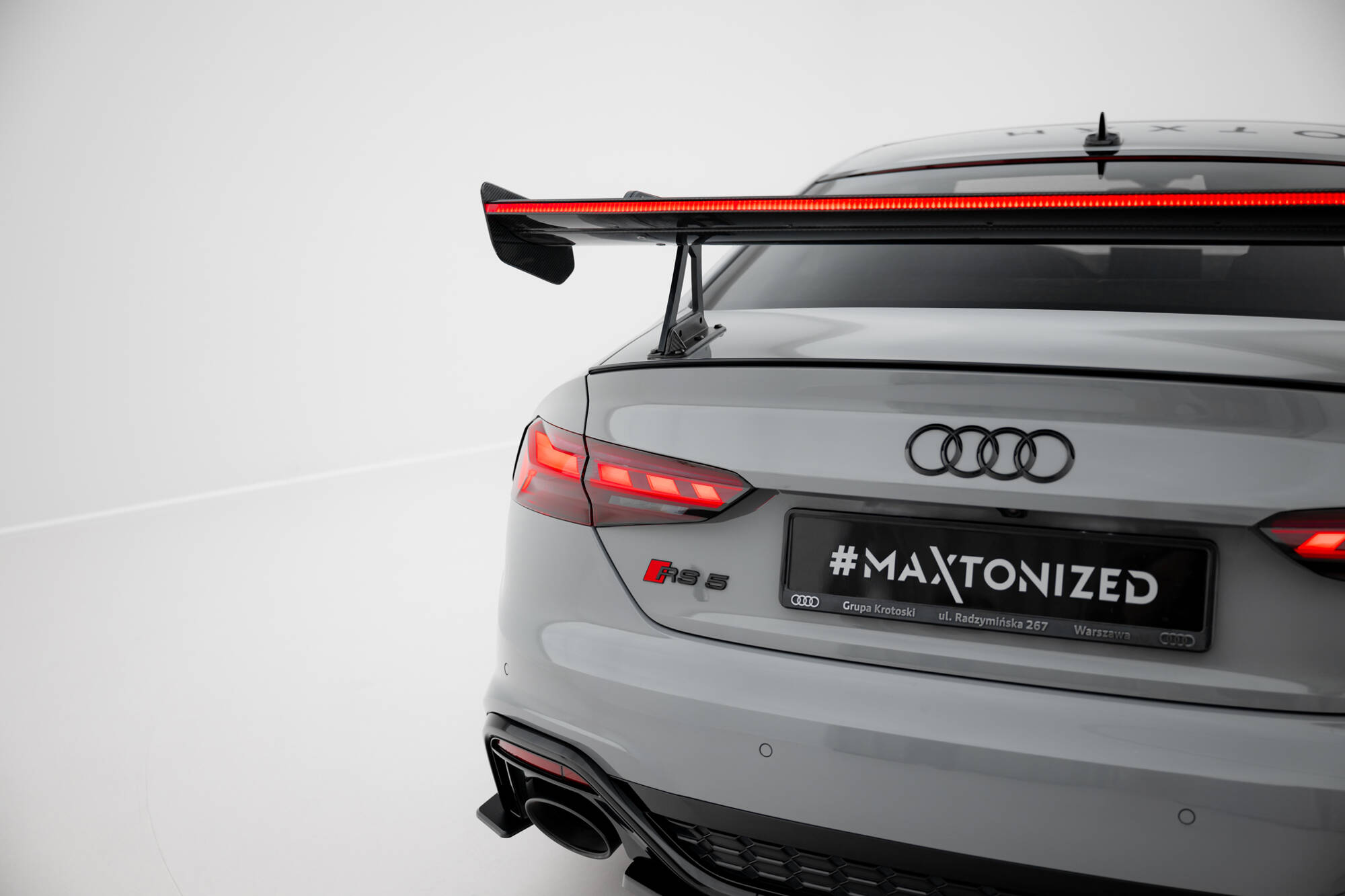 CARBON SPOILER WITH UPPER SWAN MOUNTING + LED SUITABLE FOR AUDI A5 / A5 S-LINE / S5 / RS5 COUPE F5 / F5 FACELIFT – MAXTON DESIGN - 10