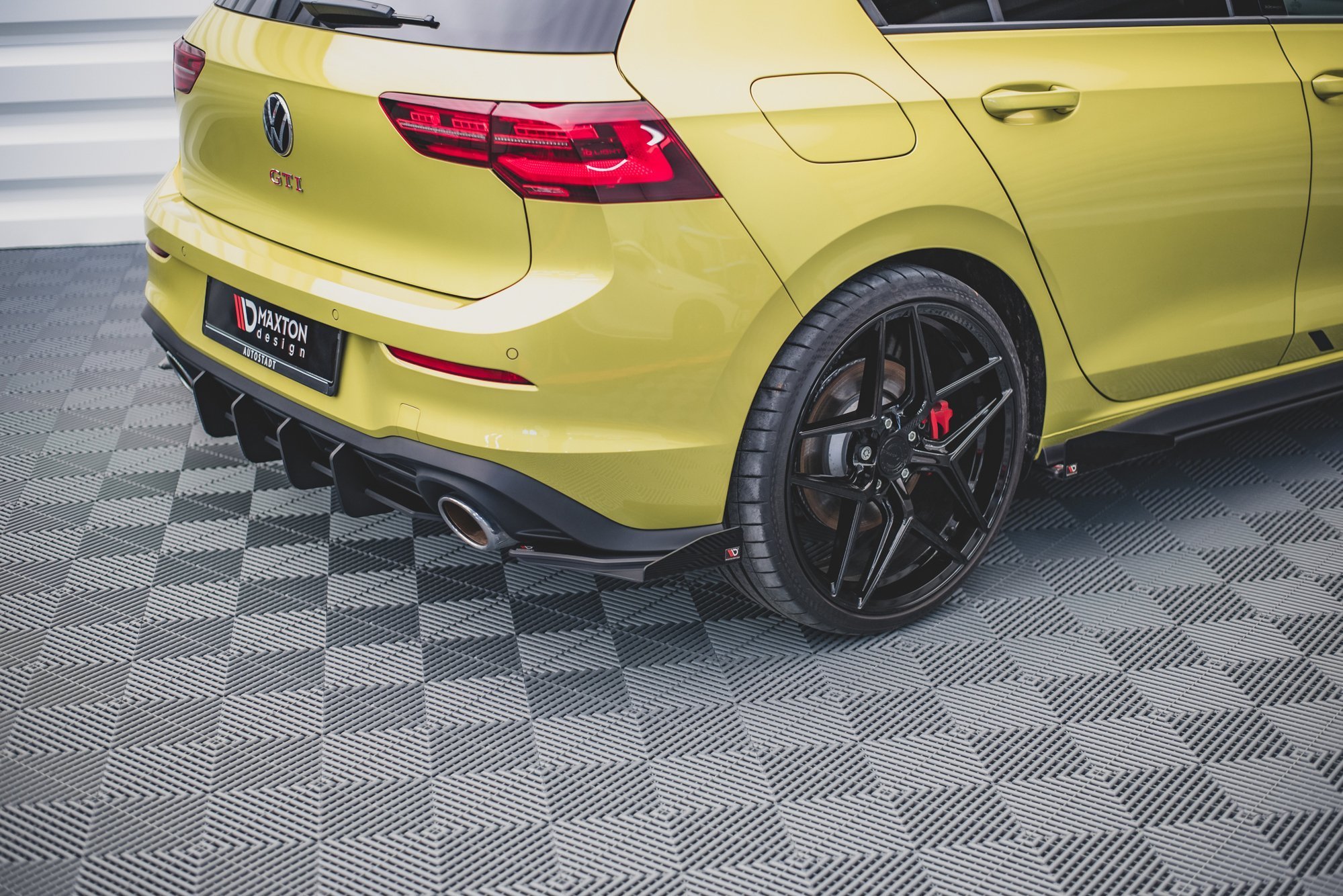 Rear Side Flaps VW Golf 8 GTI Clubsport (2020-) - 2