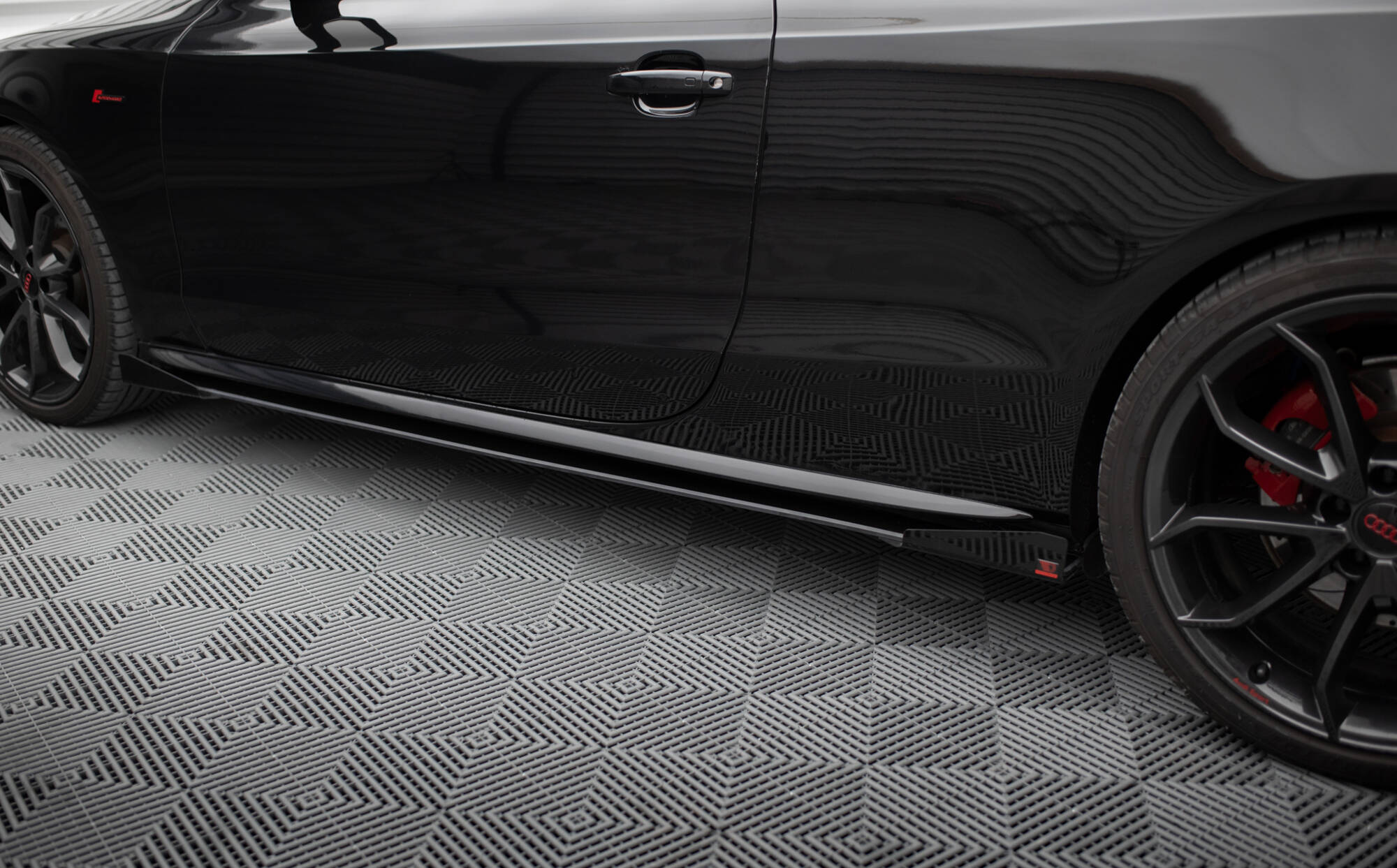 Side Flaps Audi A5 / A5 S-Line / S5 Coupe / Cabrio 8T / 8T Facelift - 2
