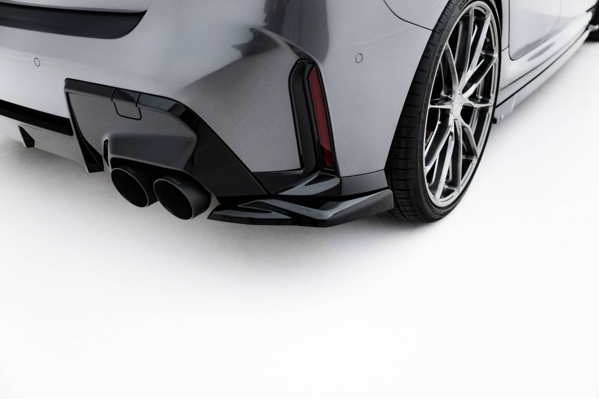 REAR SIDE SPLITTERS V.5 SUITABLE FOR BMW M135I F70 – MAXTON DESIGN - 6