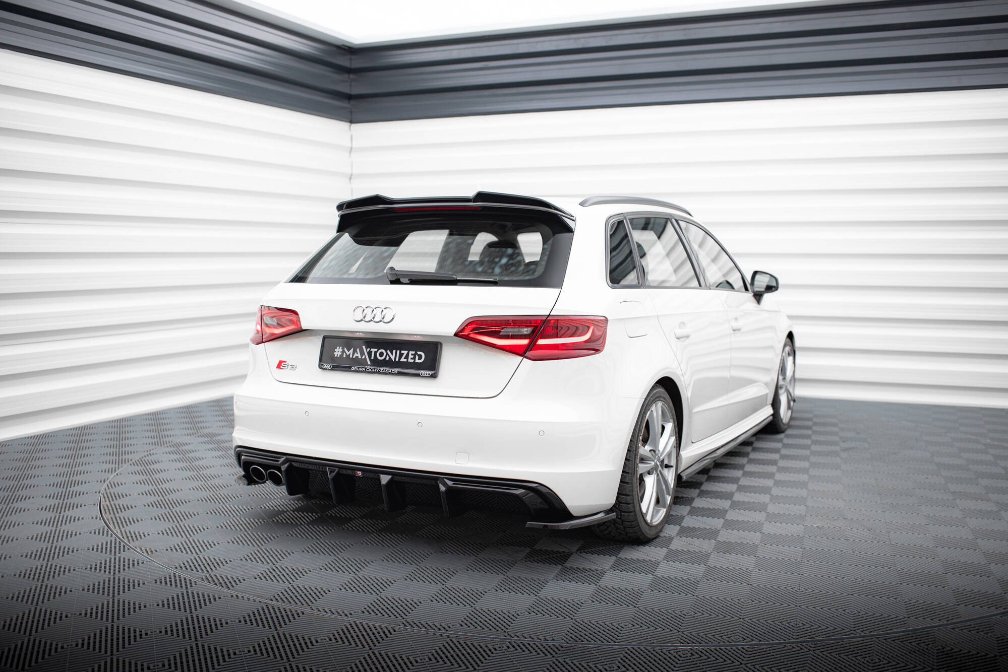 REAR VALANCE SUITABLE FOR AUDI A3 S-LINE SPORTBACK 8V (VERSION WITH DUAL EXHAUSTS TIPS ON ONE SIDE) – MAXTON DESIGN - 3