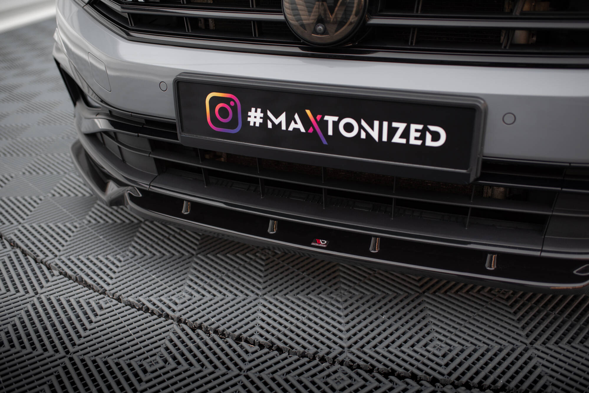 Front Splitter V.1 Volkswagen Passat R-Line B8 Facelift - 3