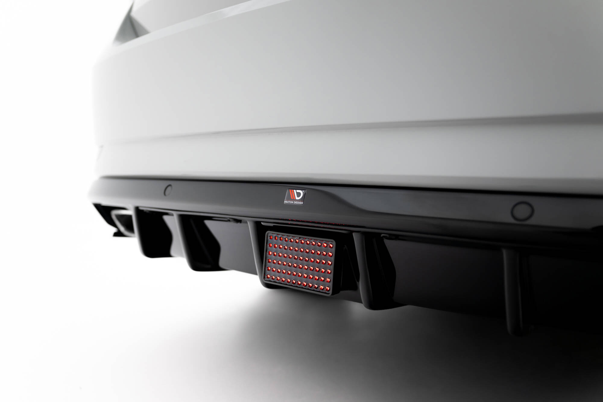 LED STOP LIGHT SUITABLE FOR SKODA SUPERB LIFTBACK / COMBI MK3 – MAXTON DESIGN