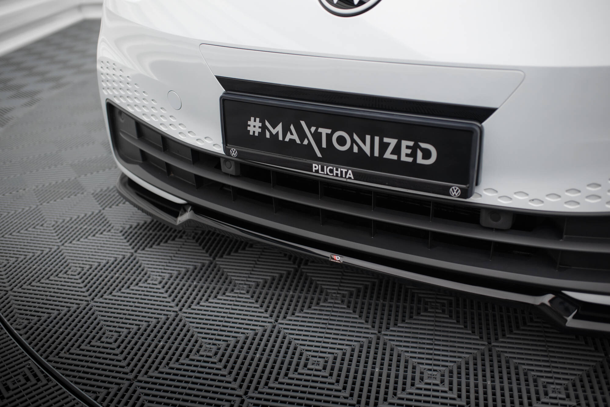 Front Splitter V.1 Volkswagen ID.3 Mk1 - 4