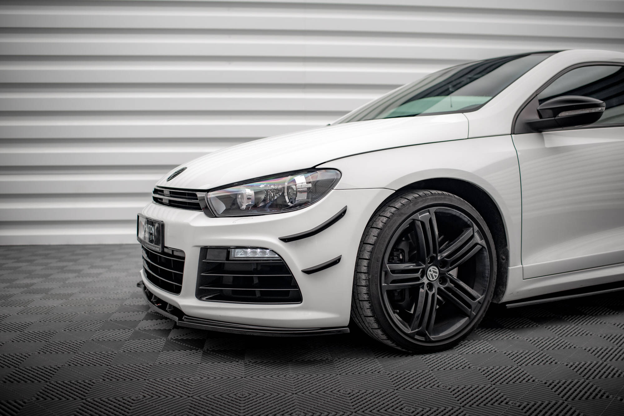 Front Bumper Wings (Canards) Volkswagen Scirocco R Mk3 - 3