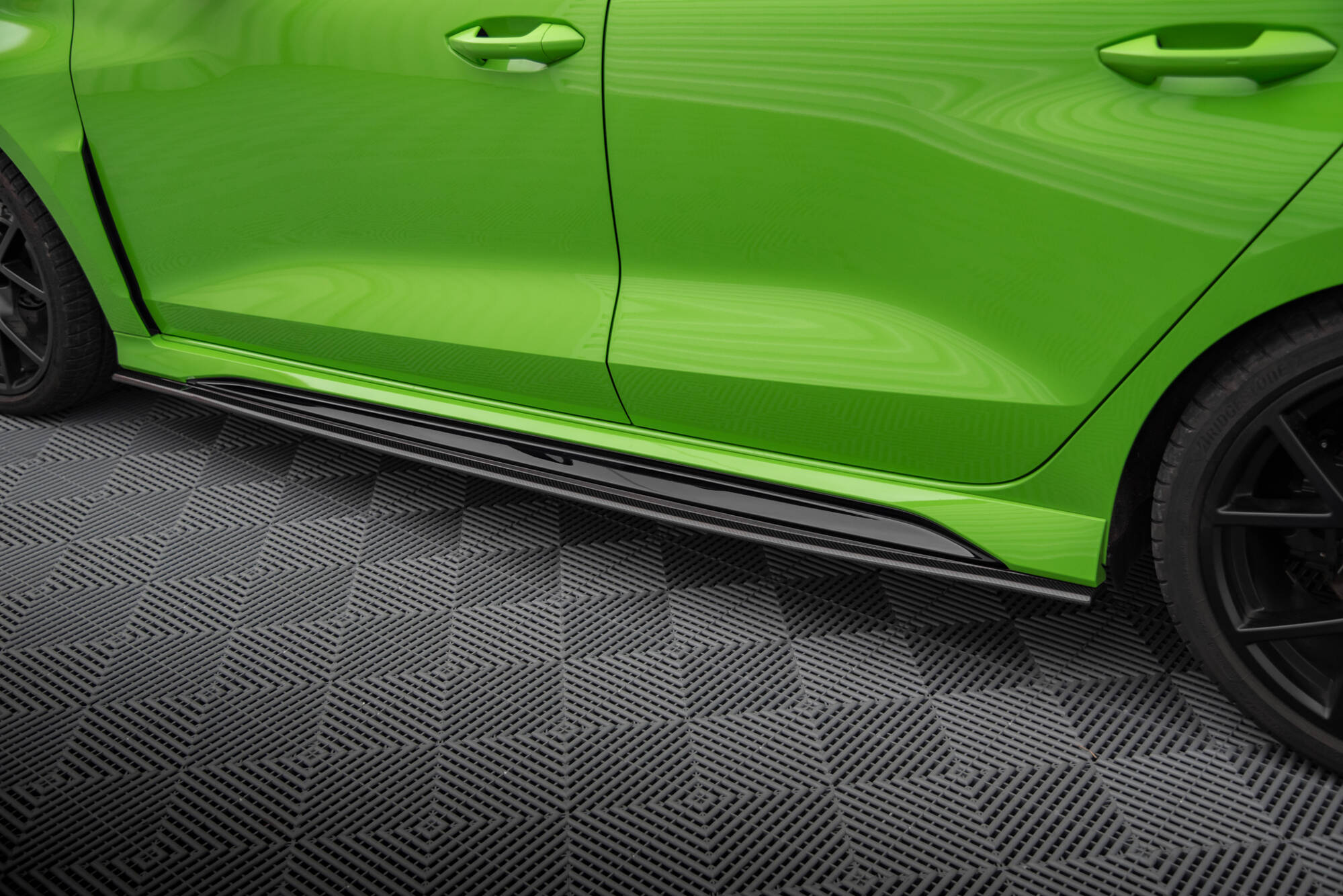Carbon Fiber Side Skirts Audi RS3 Sedan / Sportback 8Y - 5