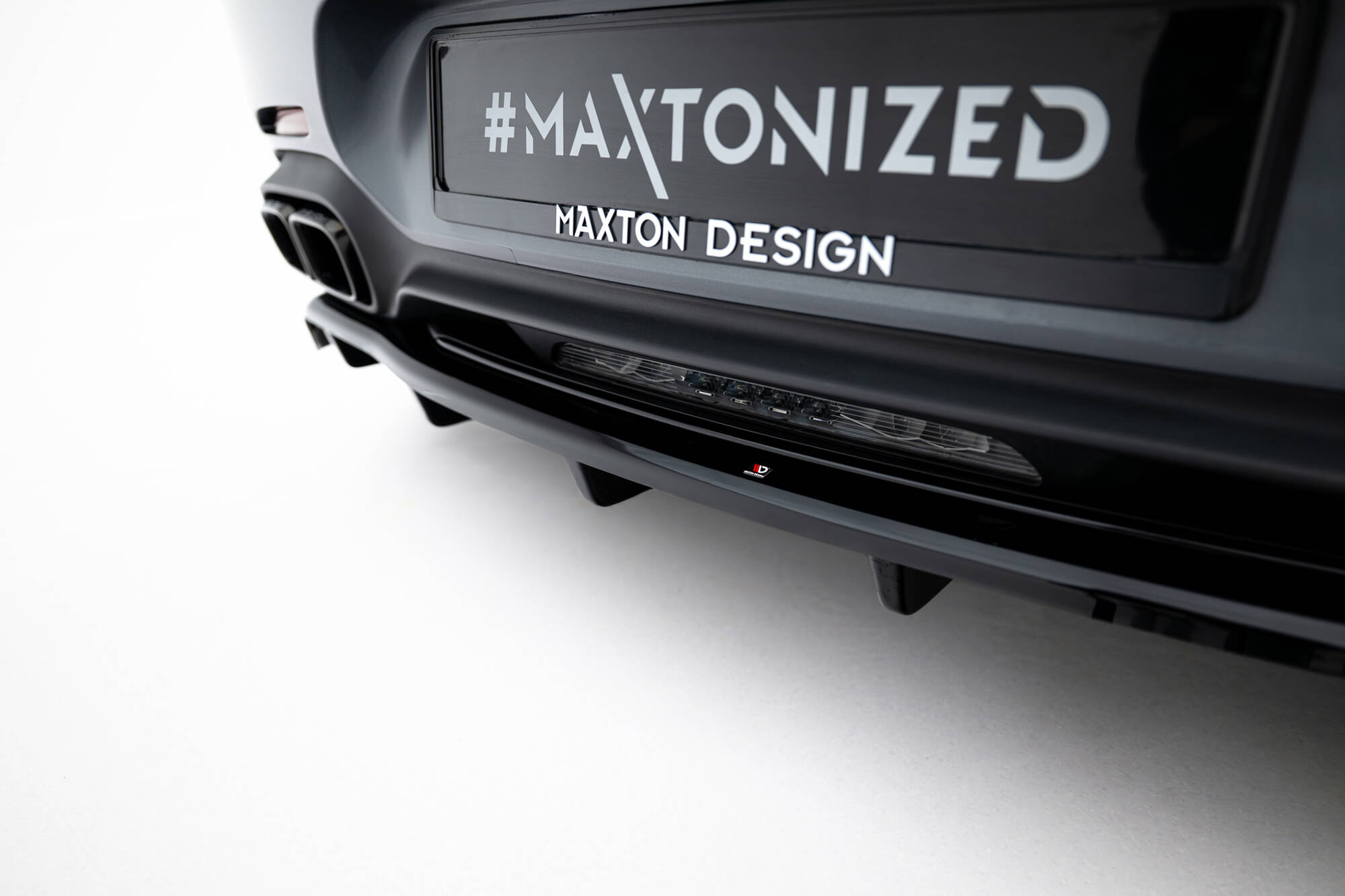 REAR SPLITTER (WITH VERTICAL BARS) SUITABLE FOR MERCEDES-AMG GT C C190 FACELIFT – MAXTON DESIGN - 2