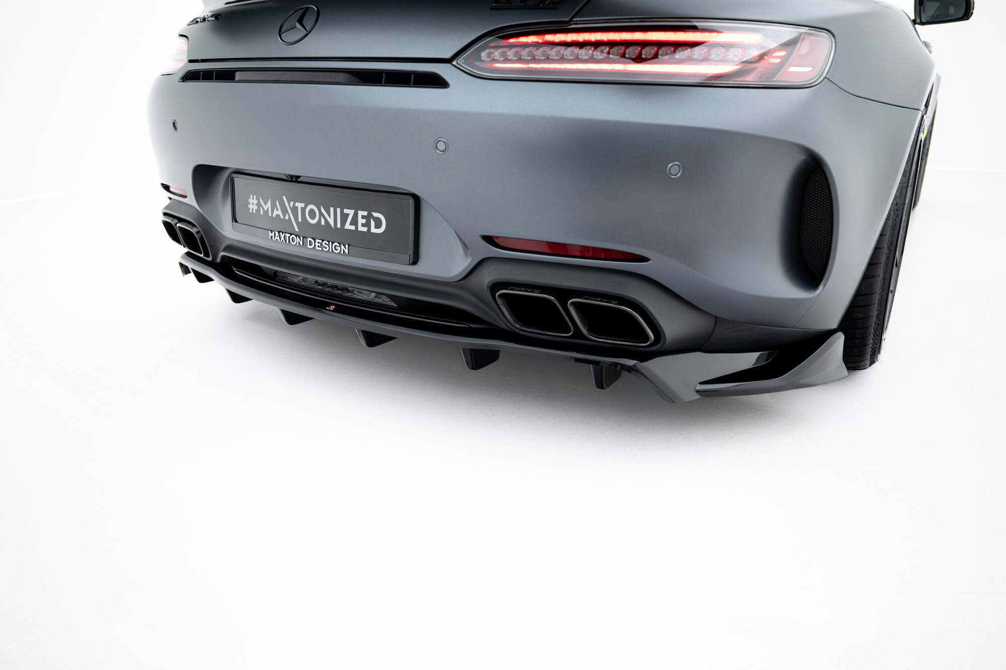 REAR SPLITTER (WITH VERTICAL BARS) SUITABLE FOR MERCEDES-AMG GT C C190 FACELIFT – MAXTON DESIGN - 3