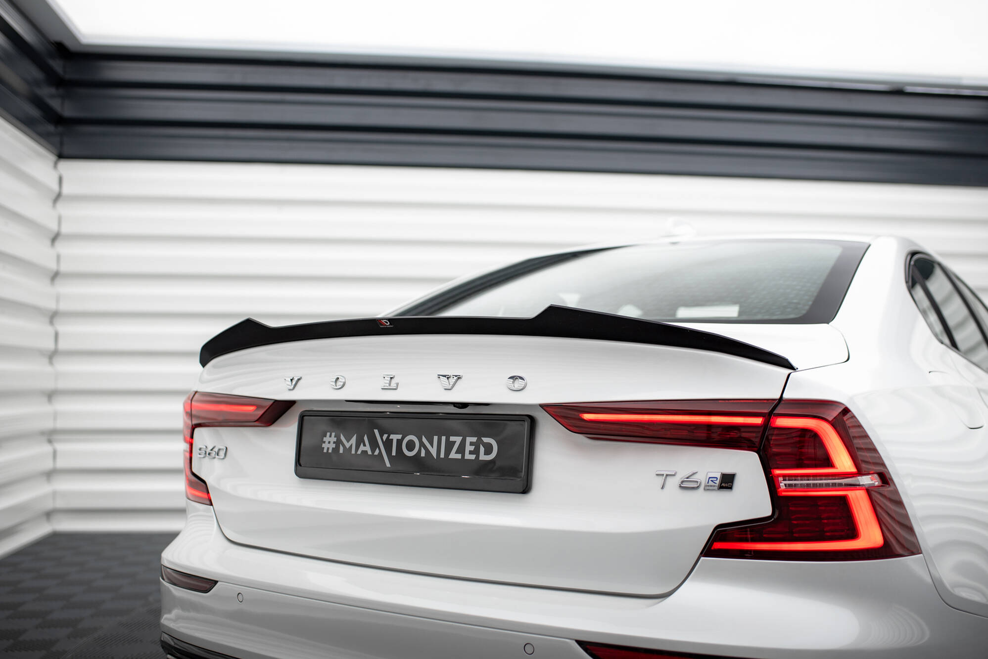Spoiler CAP Volvo S60 R-Design Mk3 - 4