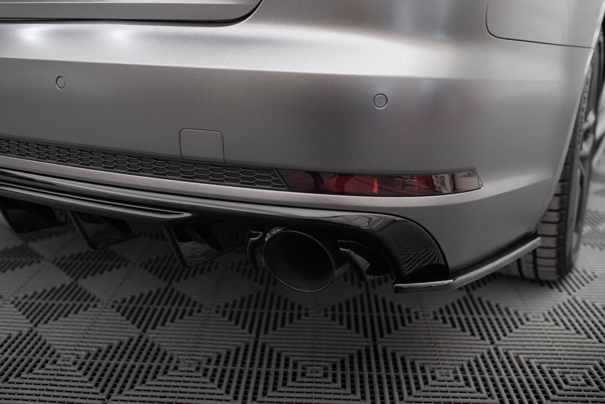 REAR VALANCE V.1 SUITABLE FOR AUDI A4 S-LINE B9 (VERSION WITH SINGLE EXHAUST TIPS ON BOTH SIDES) – MAXTON DESIGN